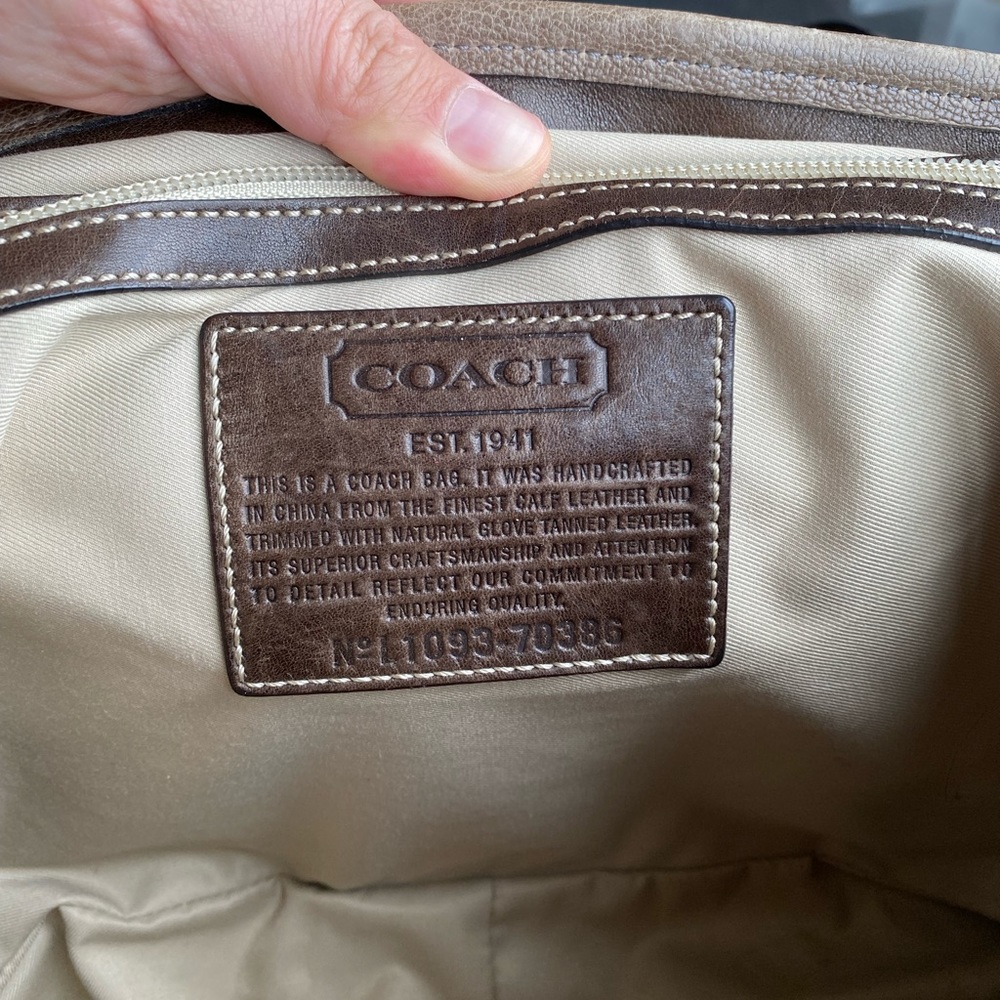 COACH HAL Medium Messenger - Picture 6 of 10